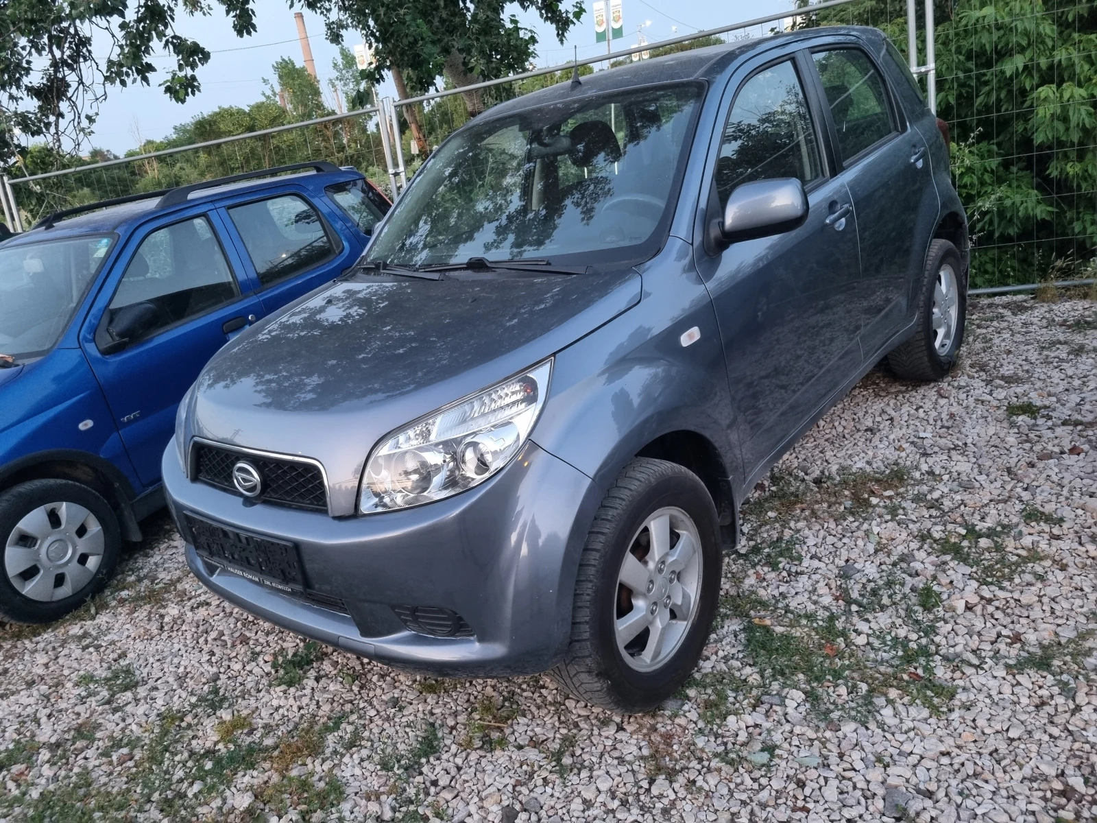 Daihatsu Terios 1.5i 4X4 ESKLUXIVE , снимка 3 - Автомобили и джипове - 55182309