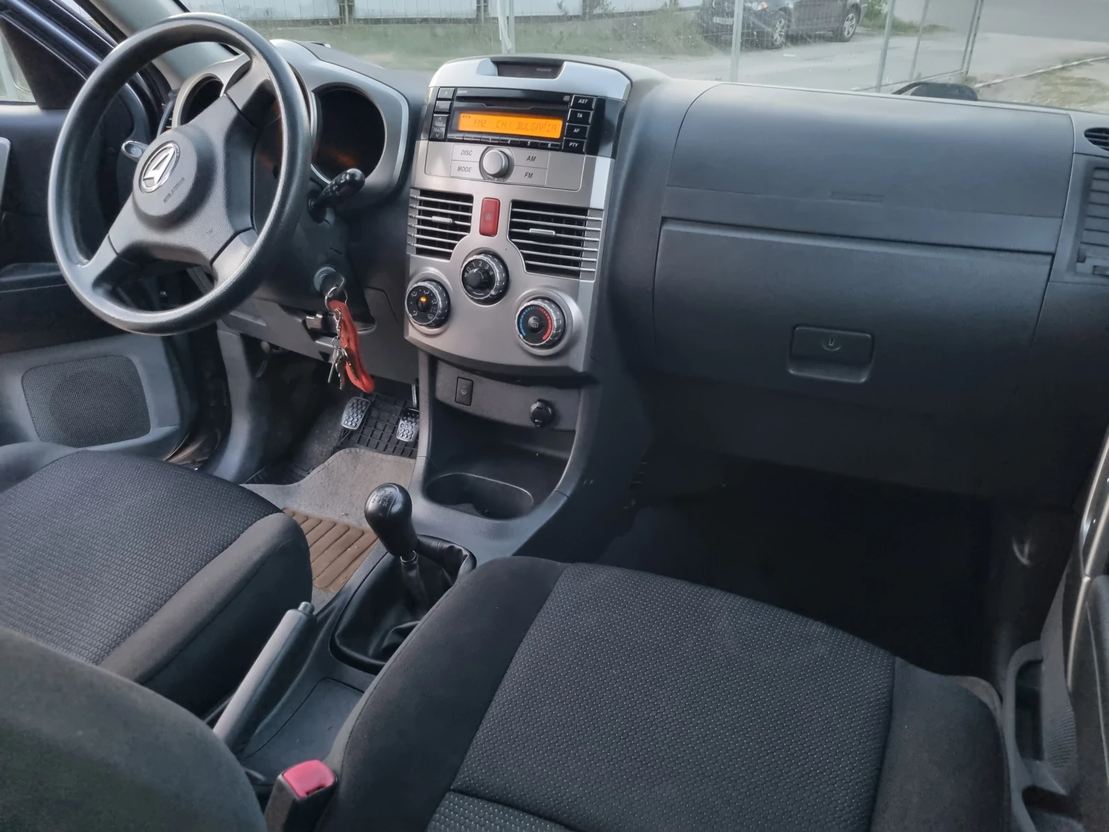 Daihatsu Terios 1.5i 4X4 ESKLUXIVE , снимка 7 - Автомобили и джипове - 55182309