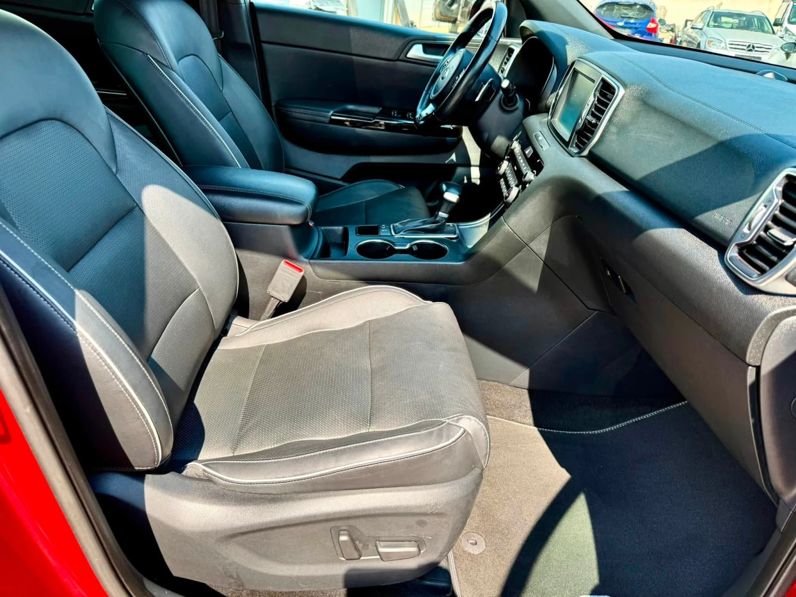 Kia Sportage 2.0 GT-LINE АВТОМАТИК 4х4, снимка 11 - Автомобили и джипове - 55584256