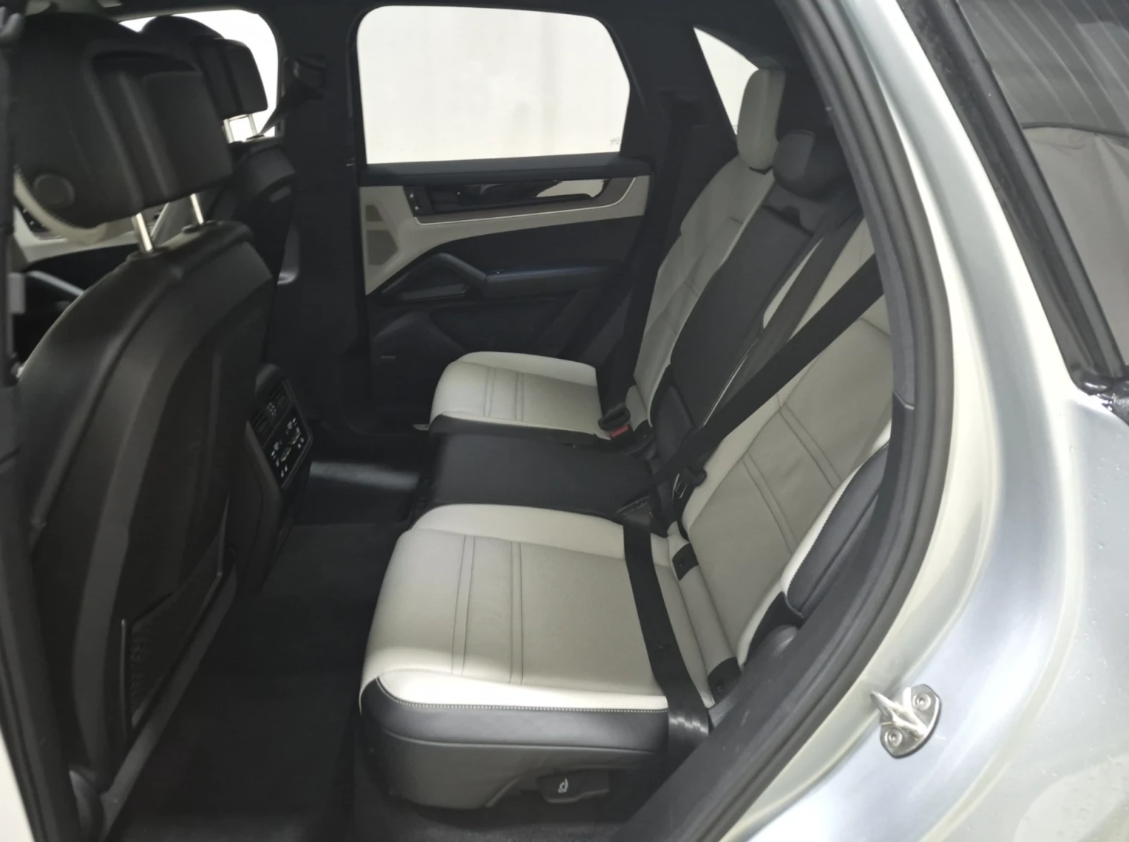 Porsche Cayenne 2024 Porsche Cayenne E-HYBRID | Mobile.bg � ����������� 8