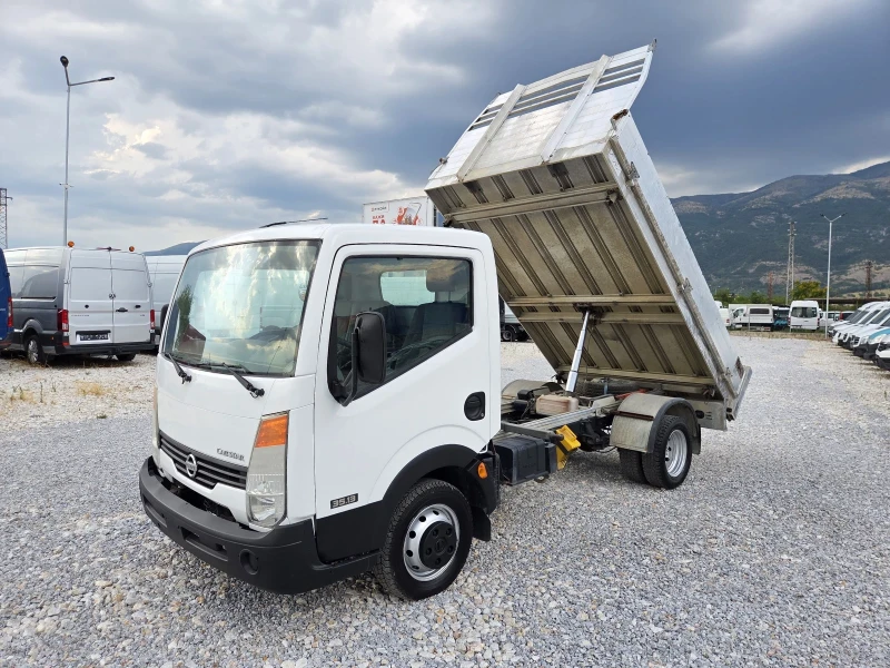 Nissan Capstar ТРИСТРАНЕН САМОСВАЛ