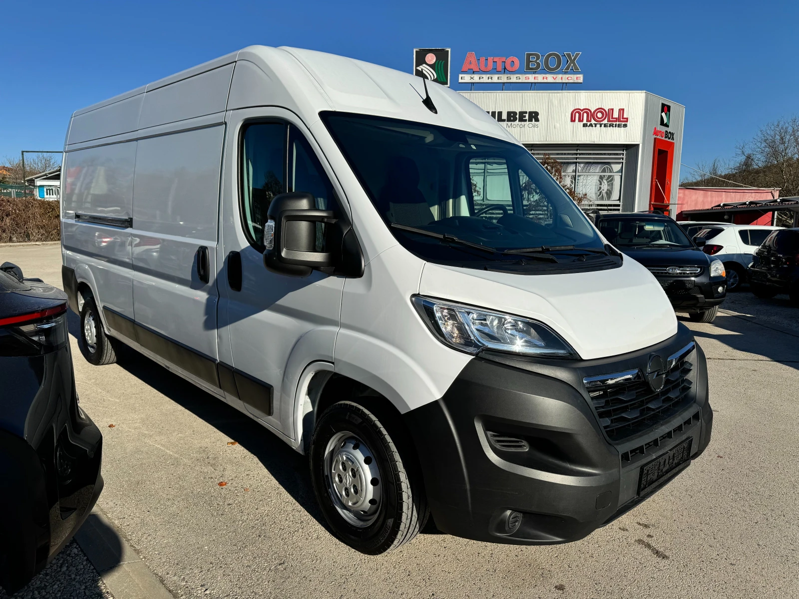 Opel Movano 2.2D 140к.с 6ск. 11м.2022г. - изображение 3