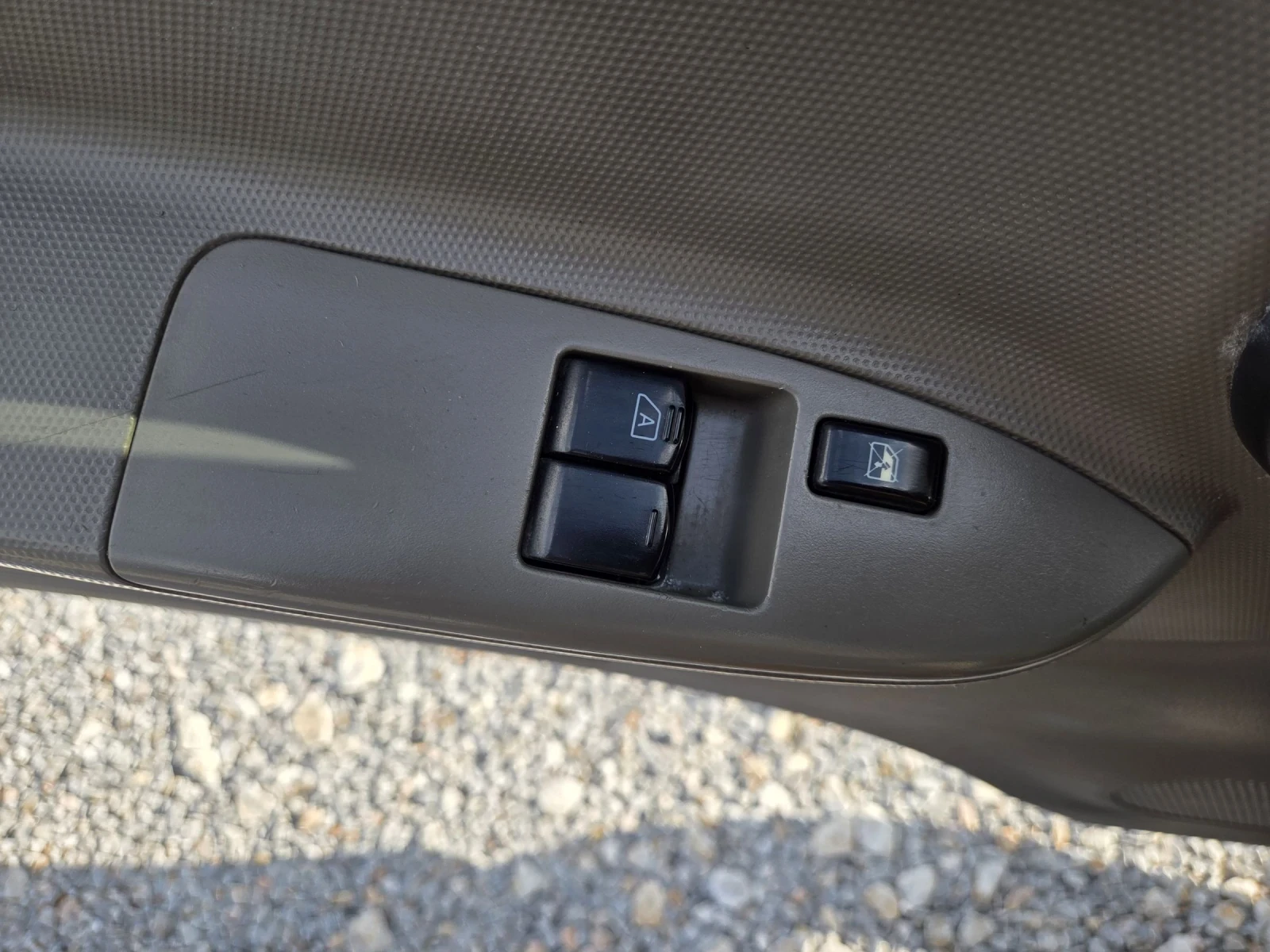 Nissan Capstar   | Mobile.bg   13