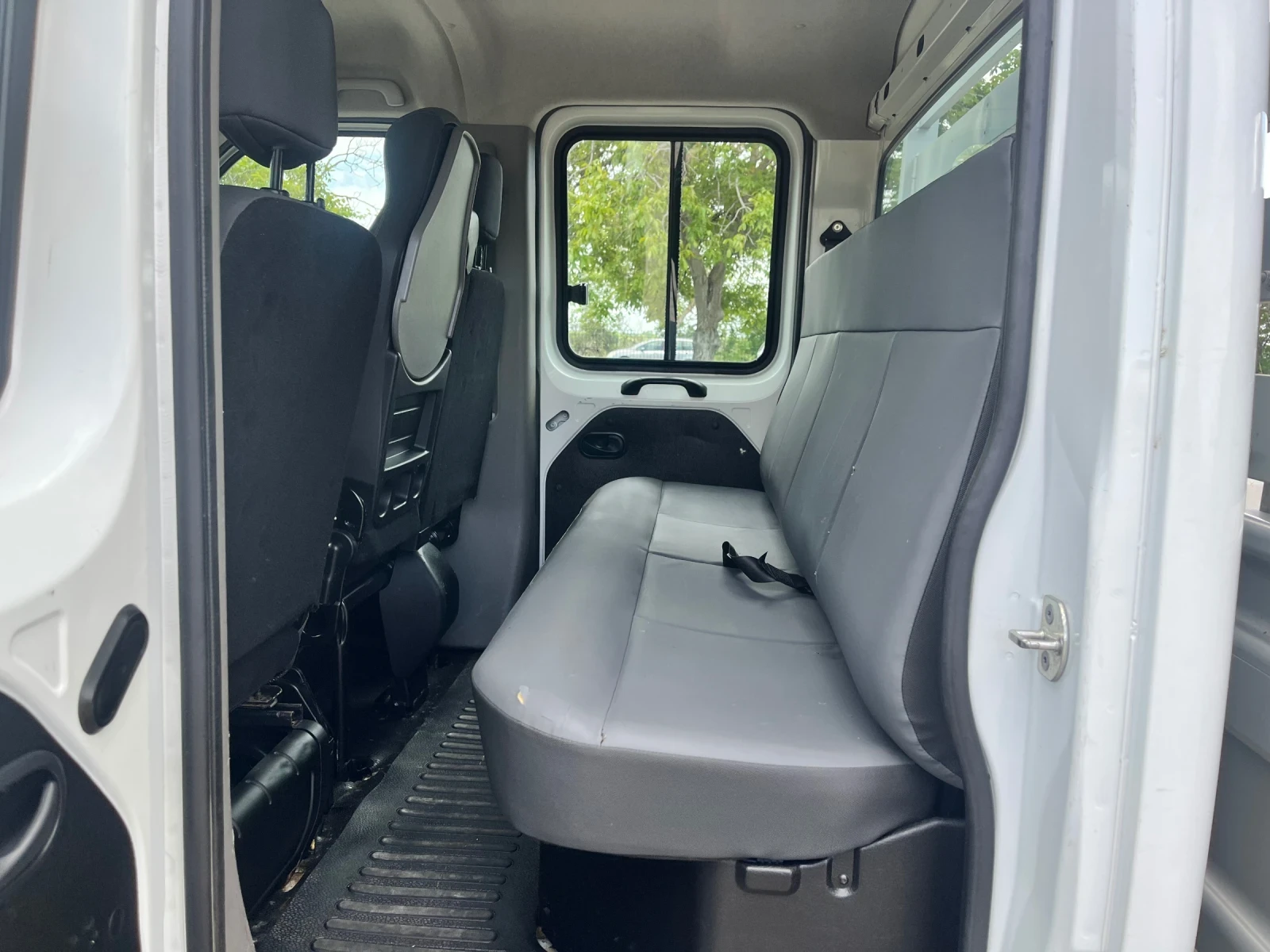 Renault Master 2.3 dCi ДВОЙНА КАБИНА GERMANY!!!, снимка 12 - Бусове и автобуси - 54544374