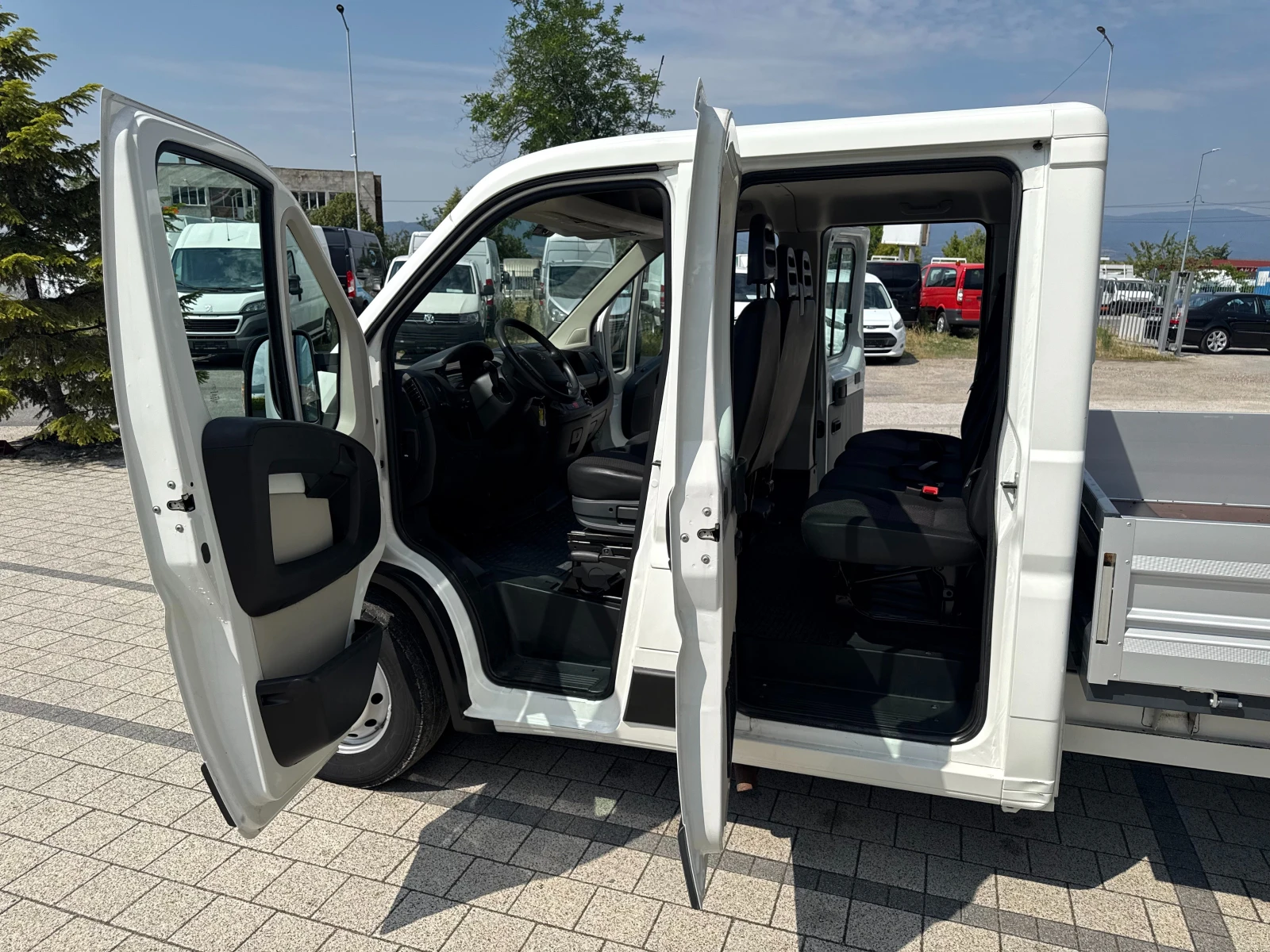 Peugeot Boxer 3.60м. Климатик 7-местен Euro 6B , снимка 17 - Бусове и автобуси - 55129690