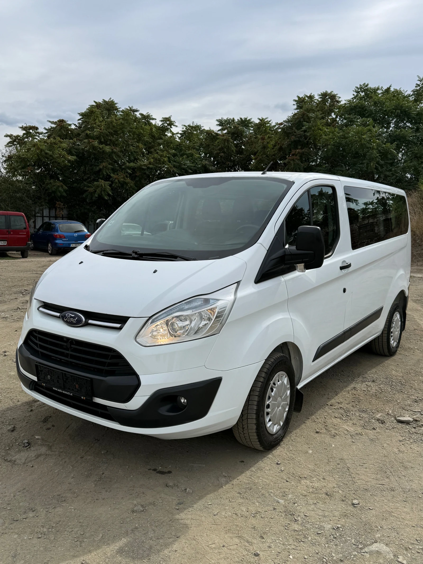 Ford Transit Custom 2.2, снимка 6 - Бусове и автобуси - 56223583