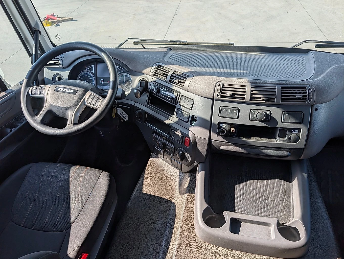Daf CF 320 Electric | Mobile.bg � ����������� 12