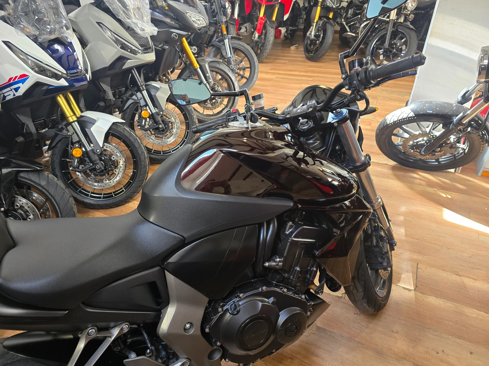 Honda Cb 1000r ABS!!!!, снимка 8 - Мотоциклети и мототехника - 56276056