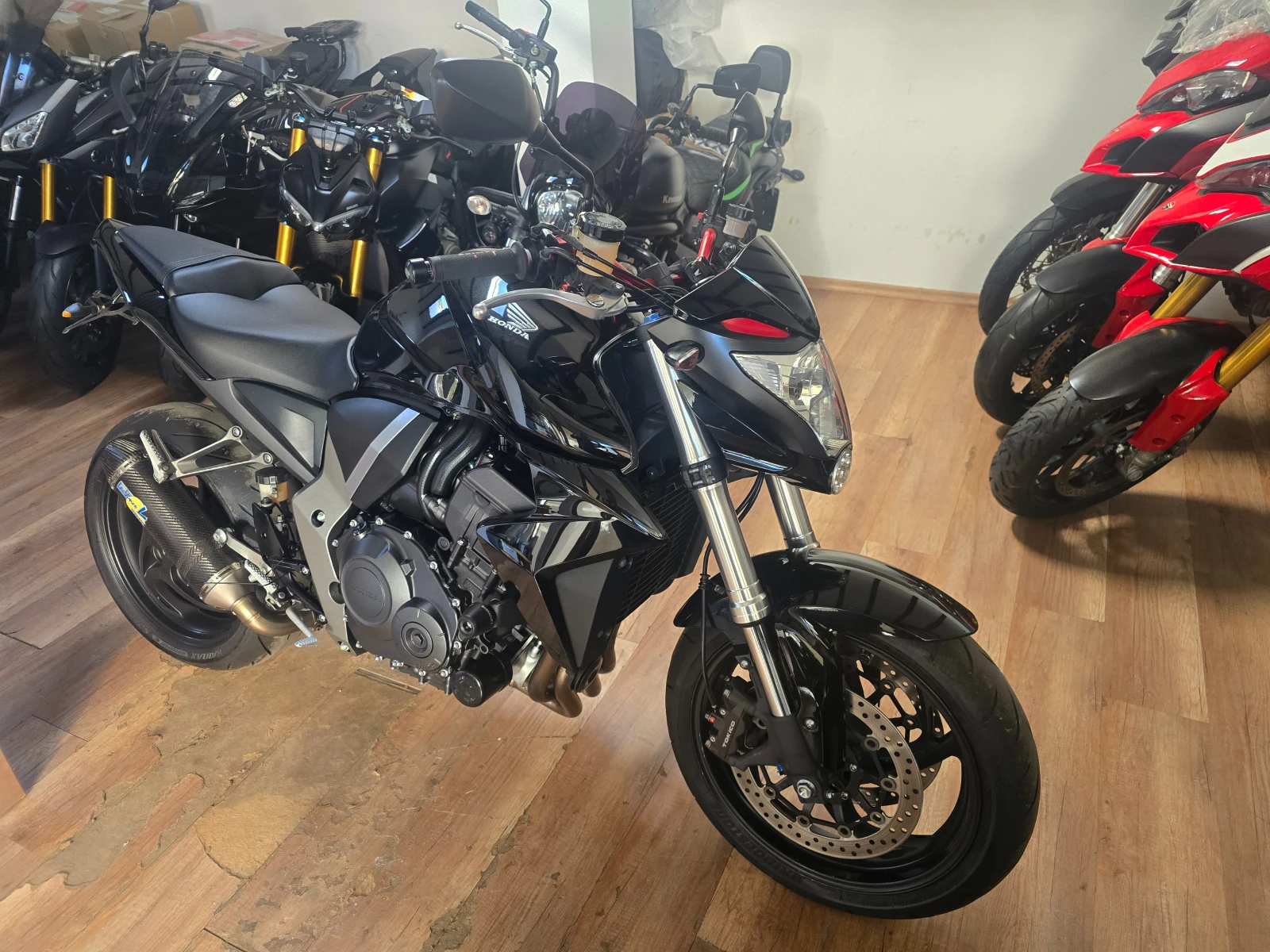 Honda Cb 1000r, снимка 2 - Мотоциклети и мототехника - 56276056