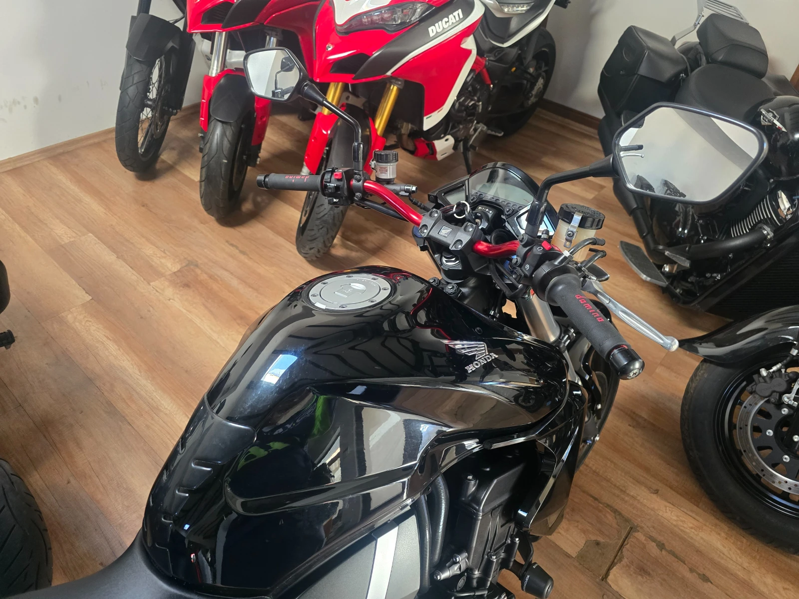Honda Cb 1000r, снимка 4 - Мотоциклети и мототехника - 56276056
