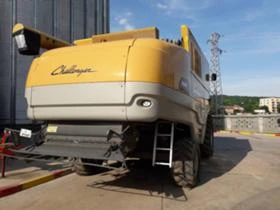 Комбайн Challenger 654B, снимка 10