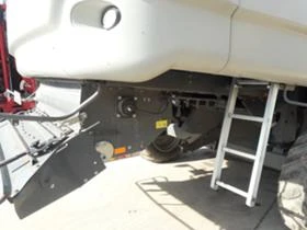 Комбайн Challenger 654B, снимка 9