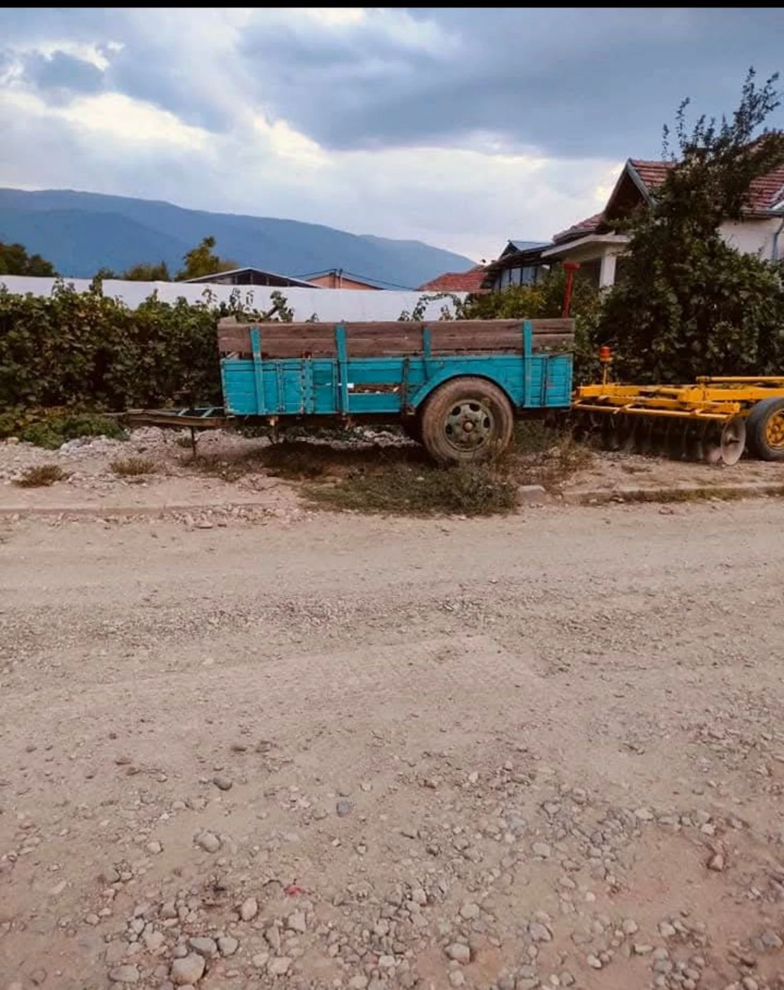 ������� Oruc | Mobile.bg � ����������� 1