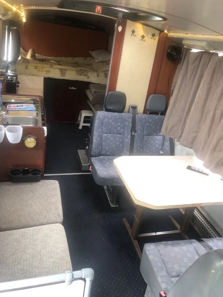 Кемпер Mercedes-Benz 814D, снимка 4 - Каравани и кемпери - 52864293