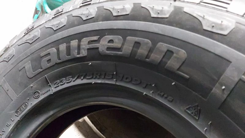 Гуми Всесезонни 235/75R15, снимка 5 - Гуми и джанти - 27565102