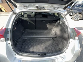 Toyota Auris Comfort 1.8 Хибрид, снимка 8