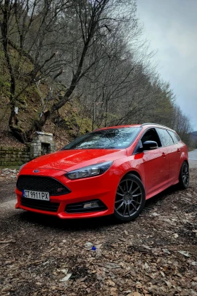 Ford Focus ST 