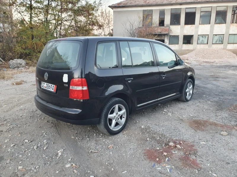 VW Touran 1.9 tdi 6 скорости , снимка 3 - Автомобили и джипове - 47914226