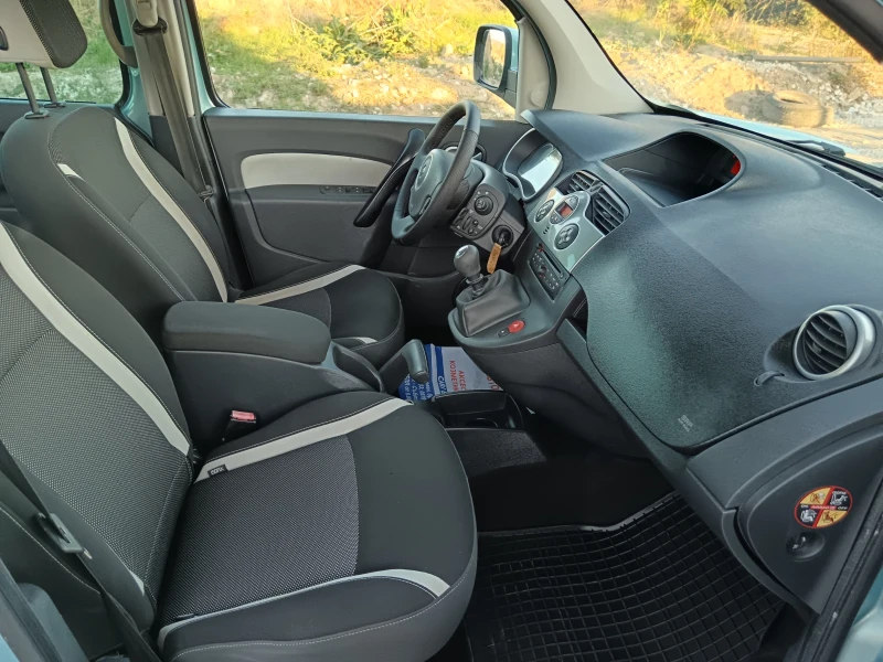 Renault Kangoo 6 скорости, снимка 11 - Автомобили и джипове - 47986768