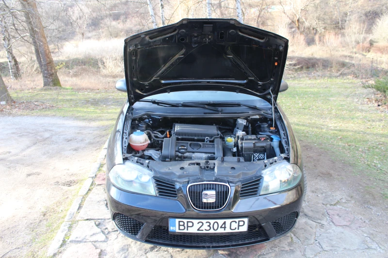 Seat Ibiza 1.4I РЕГИСТРАЦИЯ, снимка 15 - Автомобили и джипове - 48443655