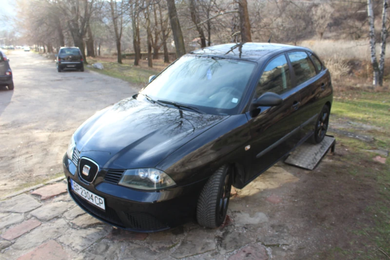 Seat Ibiza 1.4I РЕГИСТРАЦИЯ, снимка 16 - Автомобили и джипове - 48443655