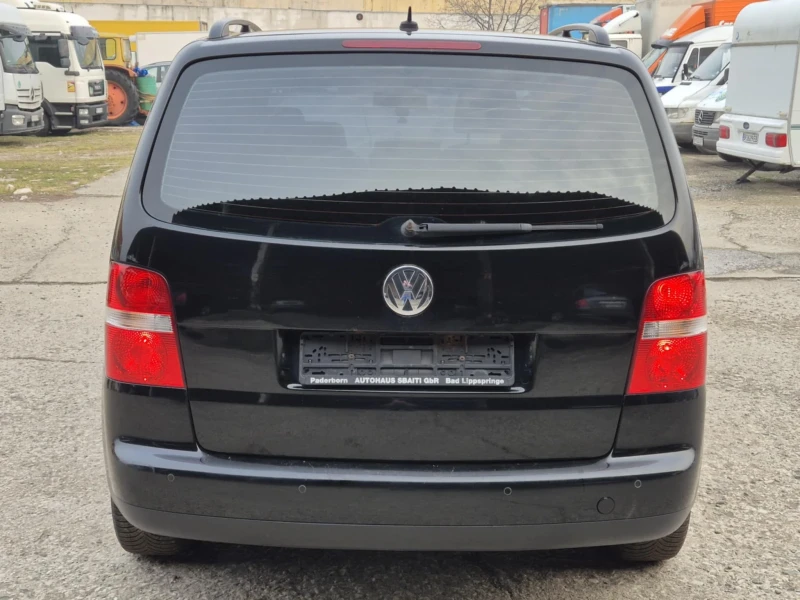 VW Touran 2.0TDI, снимка 3 - Автомобили и джипове - 49306237