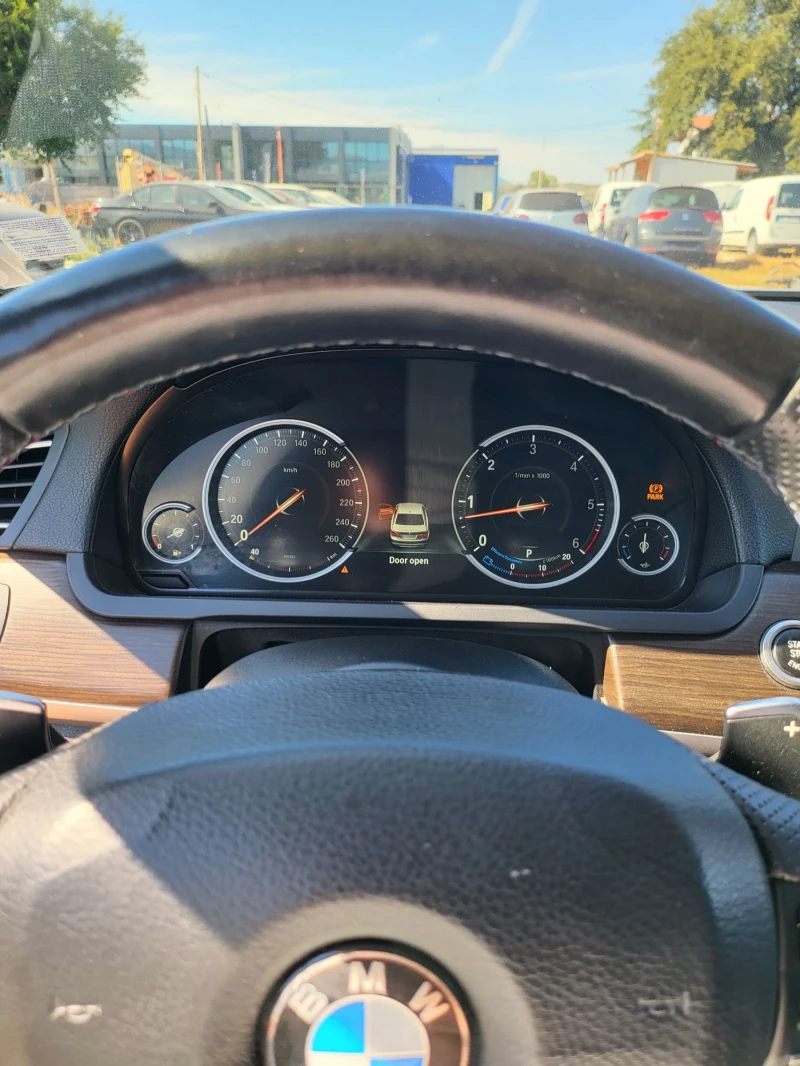 BMW 730, снимка 10 - Автомобили и джипове - 51518531