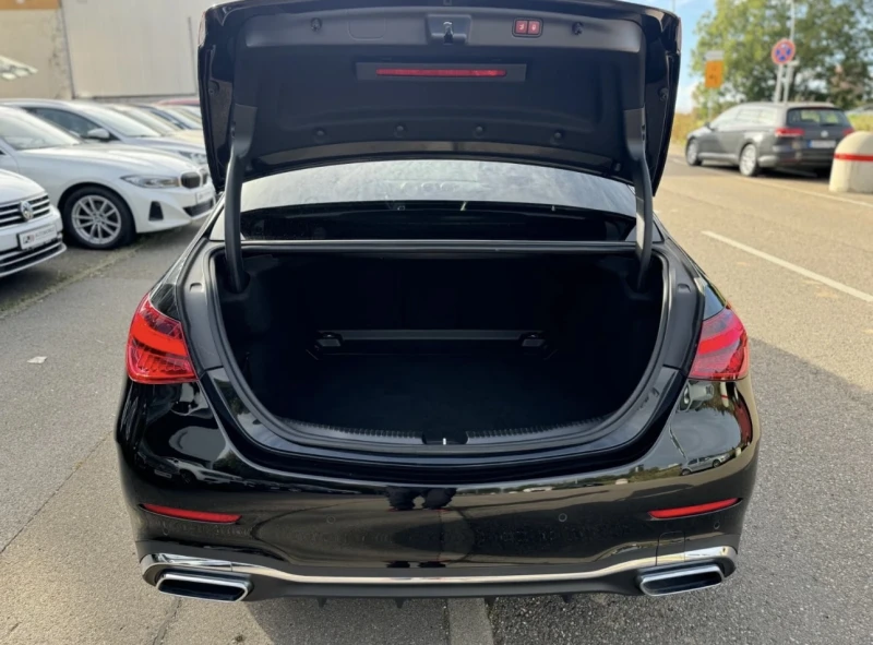 Mercedes-Benz C 220 AMG* Edition* Burmester* Alcantara* , снимка 9 - Автомобили и джипове - 52268530