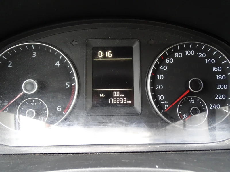 VW Caddy 150 КОНСКИ СИЛИ 2.0 KLIMA N1 MAXI  EURO 6 , снимка 14 - Автомобили и джипове - 52488432