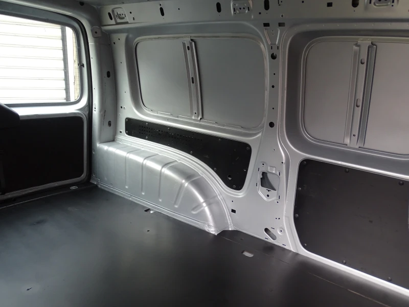 VW Caddy 150 КОНСКИ СИЛИ 2.0 KLIMA N1 MAXI  EURO 6 , снимка 12 - Автомобили и джипове - 52488432