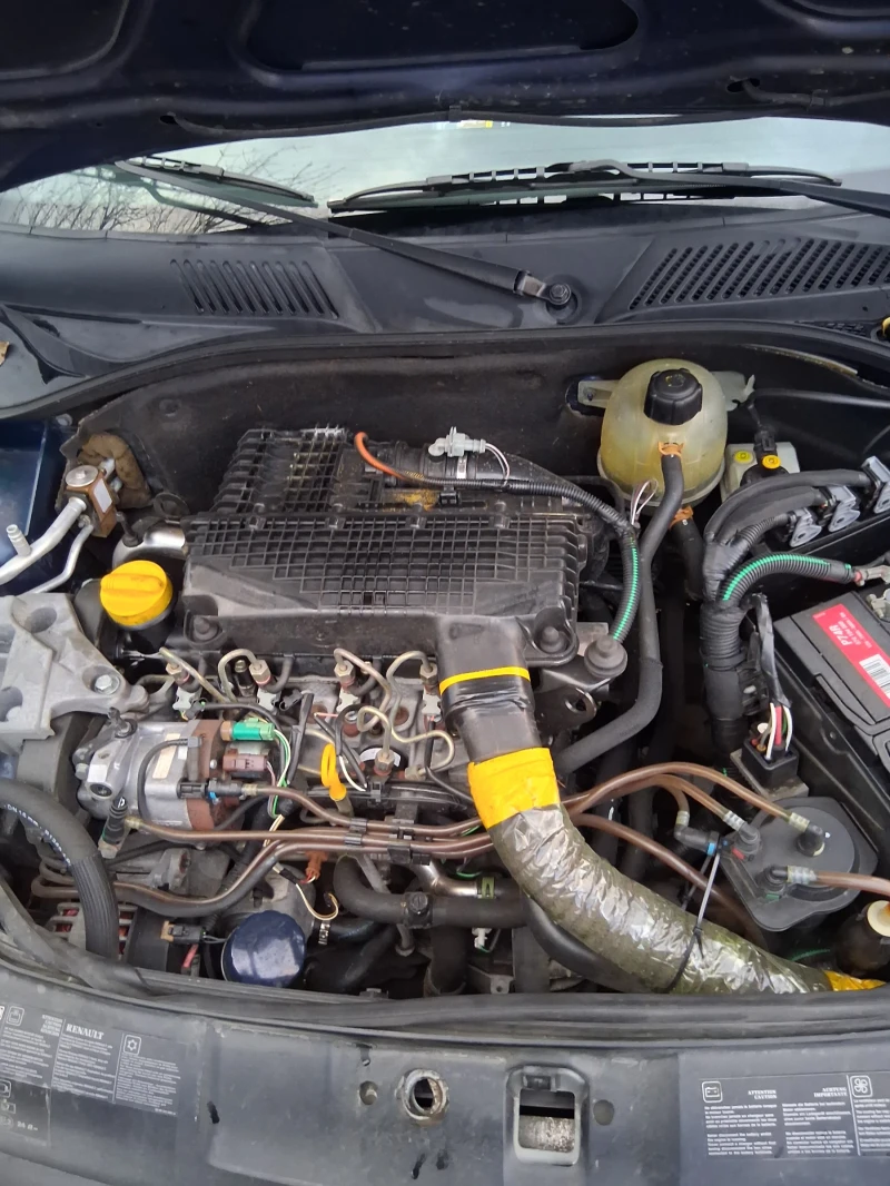 Renault Clio, снимка 2 - Автомобили и джипове - 52506094