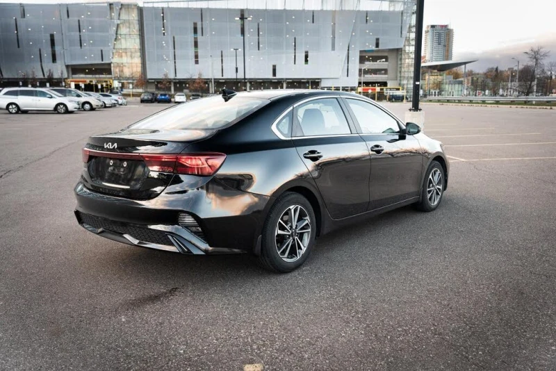 Kia Forte EX* FWD* АвтоКредит* (ЦЕНА ДО БГ), снимка 4 - Автомобили и джипове - 52532379