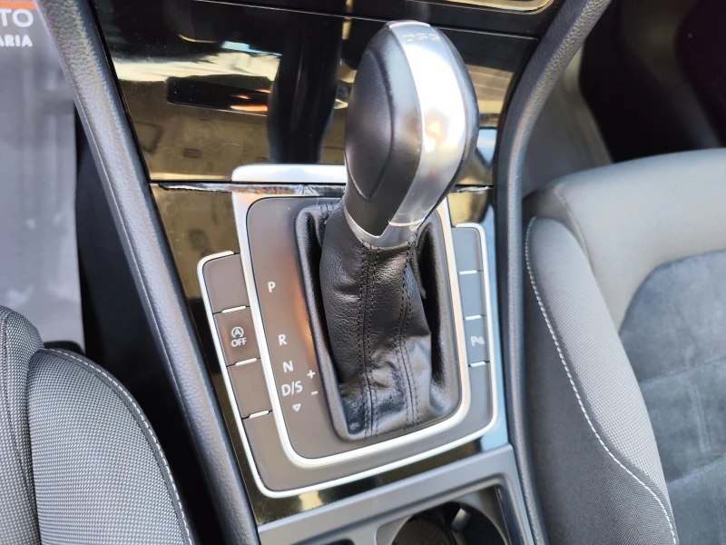 VW Golf 7* 1.6TDi* DSG-АВТОМАТИК* EURO6B* NAVI* , снимка 10 - Автомобили и джипове - 52884335