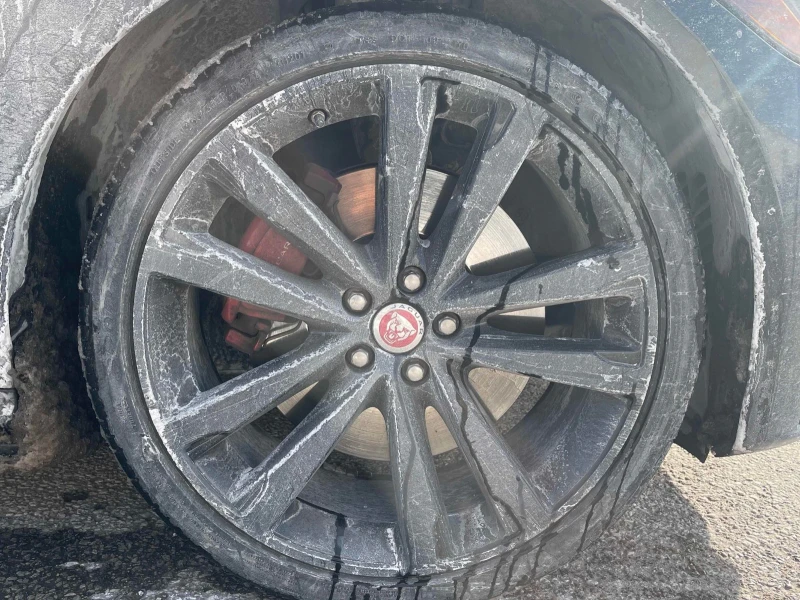 Jaguar Xf S CARFAX АВТО КРЕДИТ , снимка 9 - Автомобили и джипове - 53246069