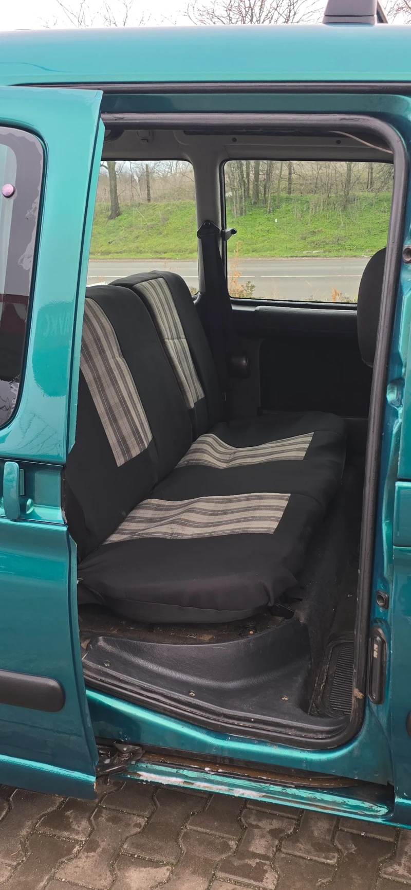 Citroen Berlingo 2.0 HDI климатик , снимка 7 - Автомобили и джипове - 53403386