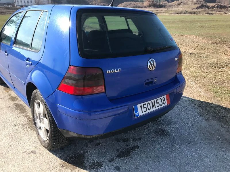 VW Golf 110hp, снимка 4 - Автомобили и джипове - 45090127