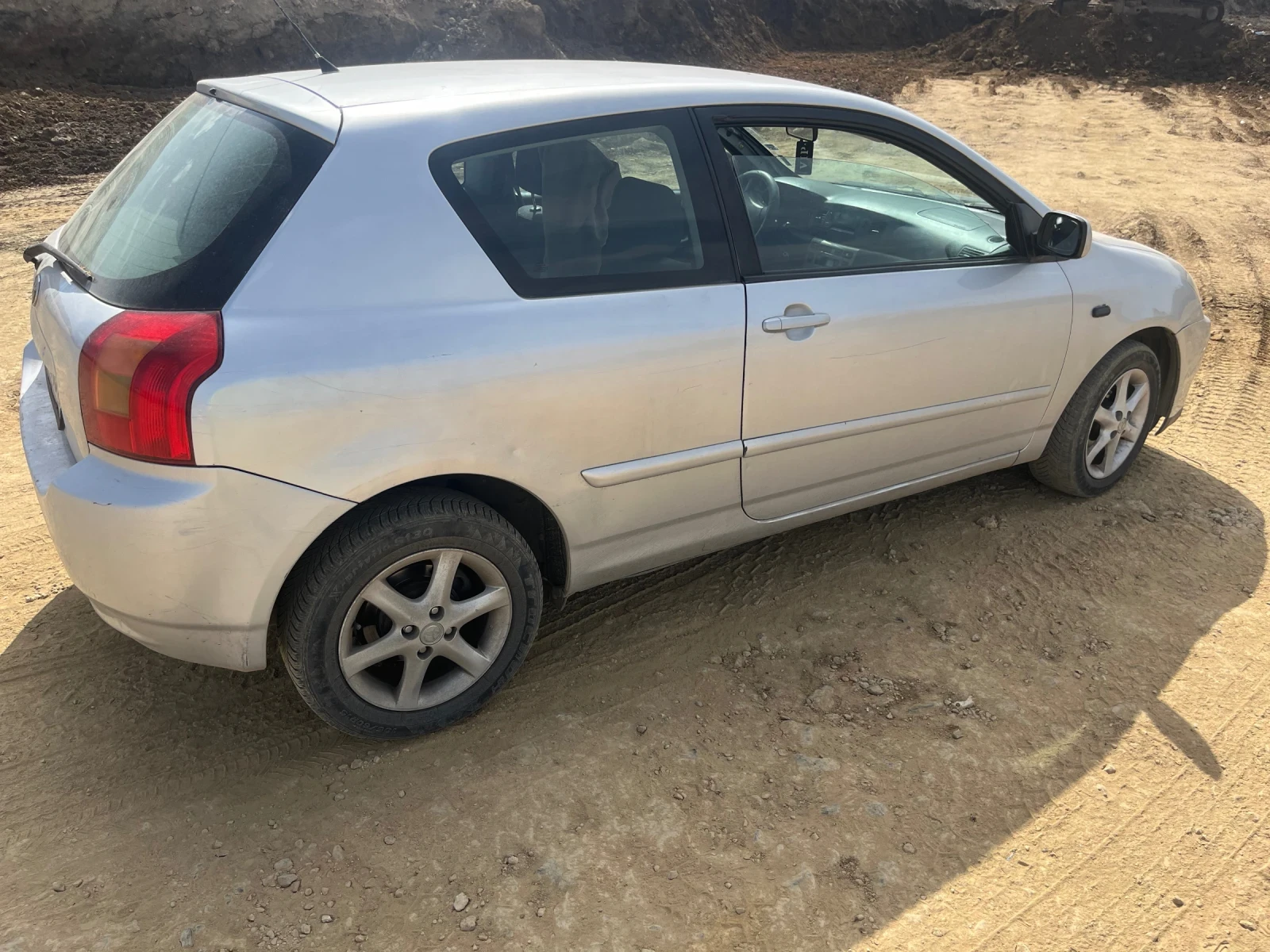 Toyota Corolla  - изображение 2