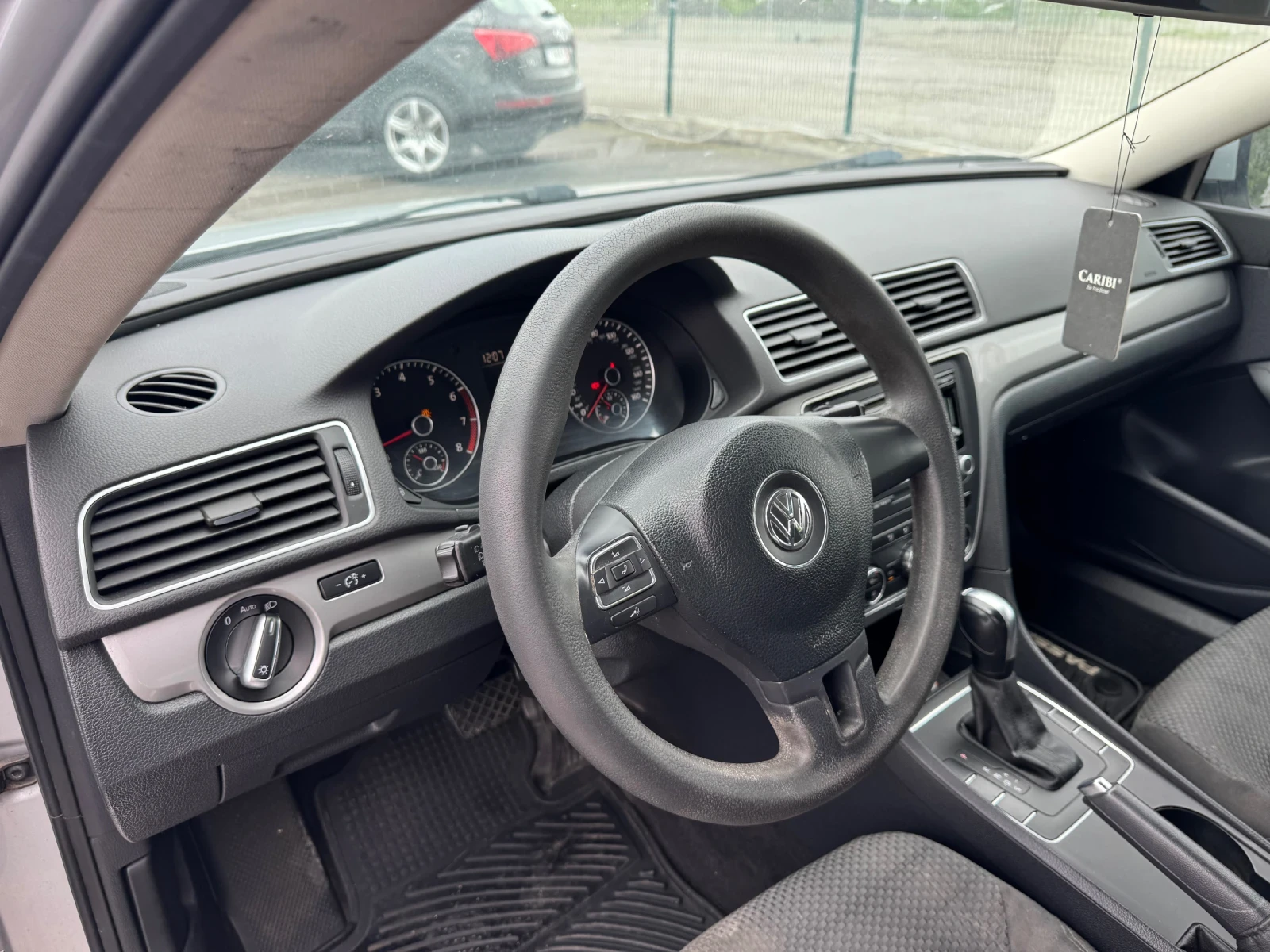 VW Passat  - изображение 7