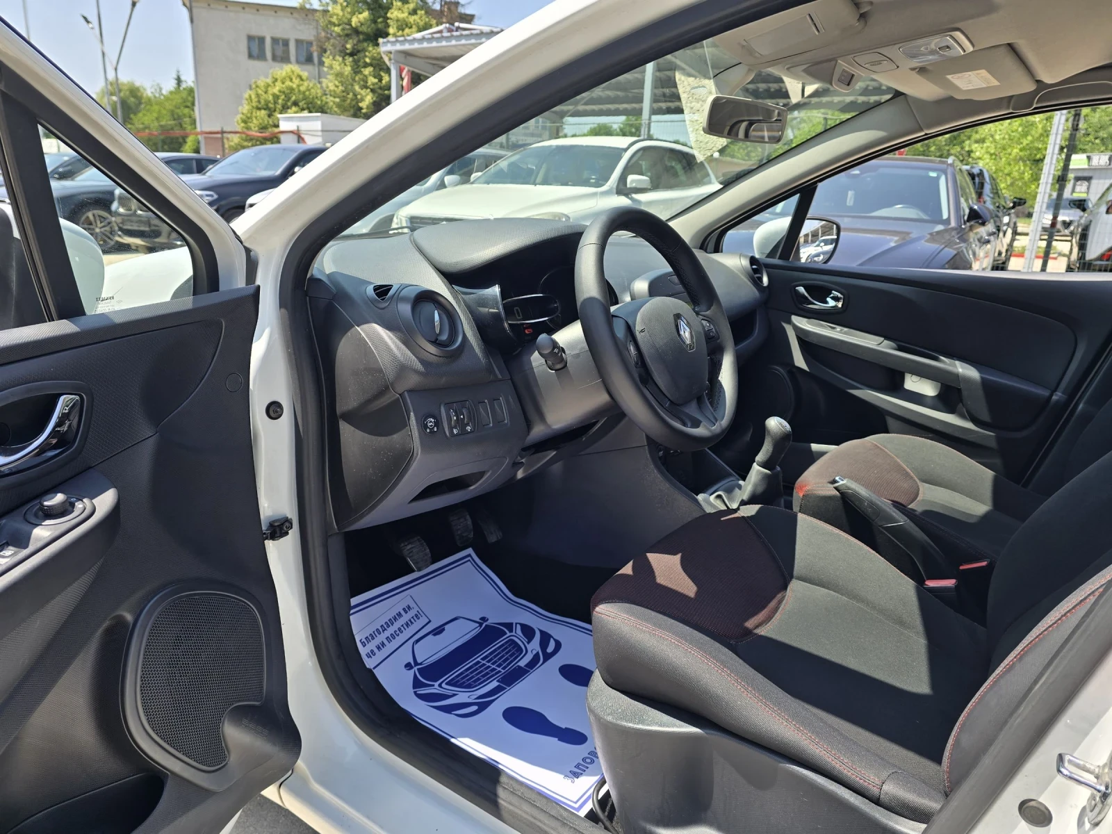 Renault Clio 1.2 GPL 75к.с - изображение 10