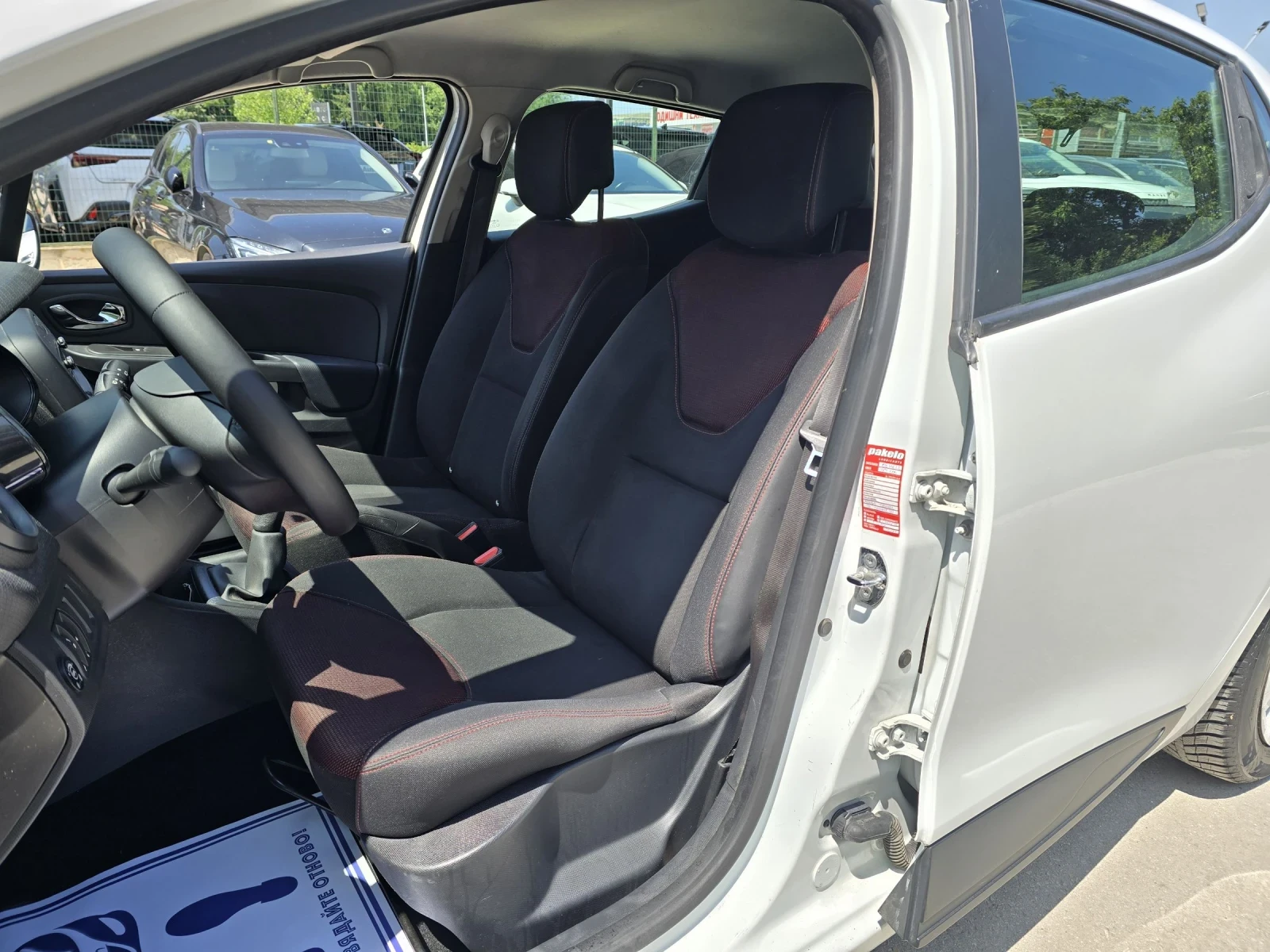 Renault Clio 1.2 GPL 75к.с - изображение 9