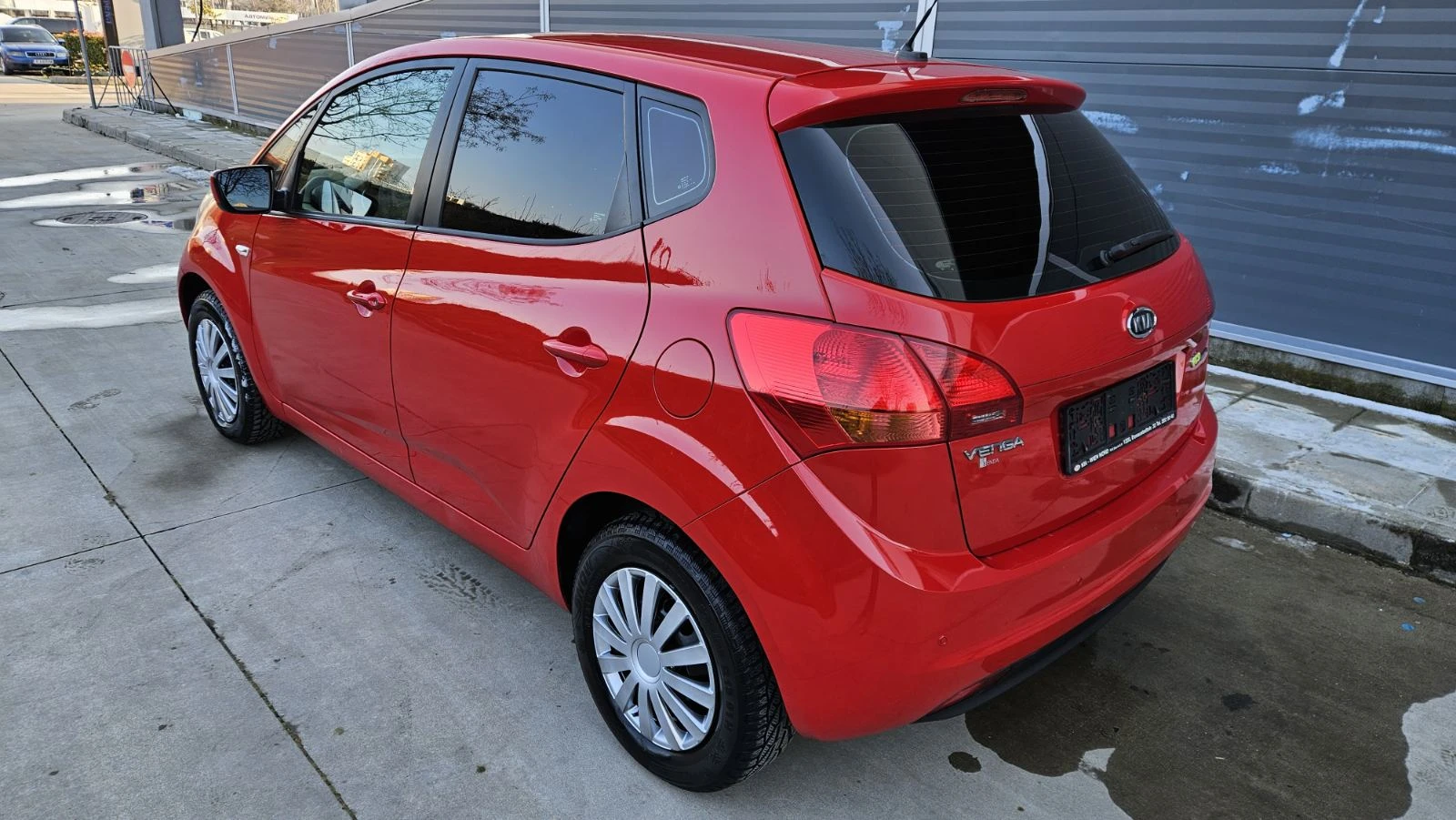 Kia Venga 1.4 - изображение 3
