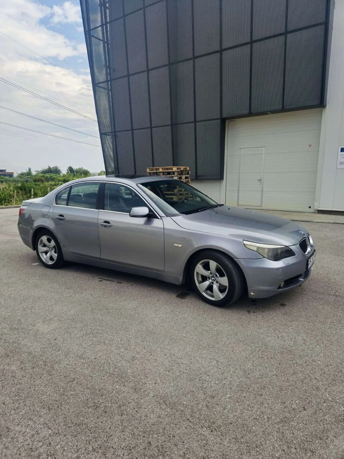 BMW 525  - изображение 3