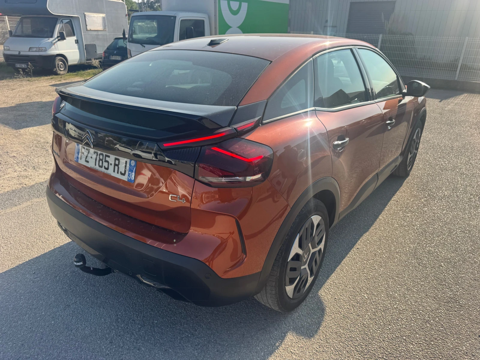 Citroen C4 1.2 EAT8 50хил ТОП - изображение 4
