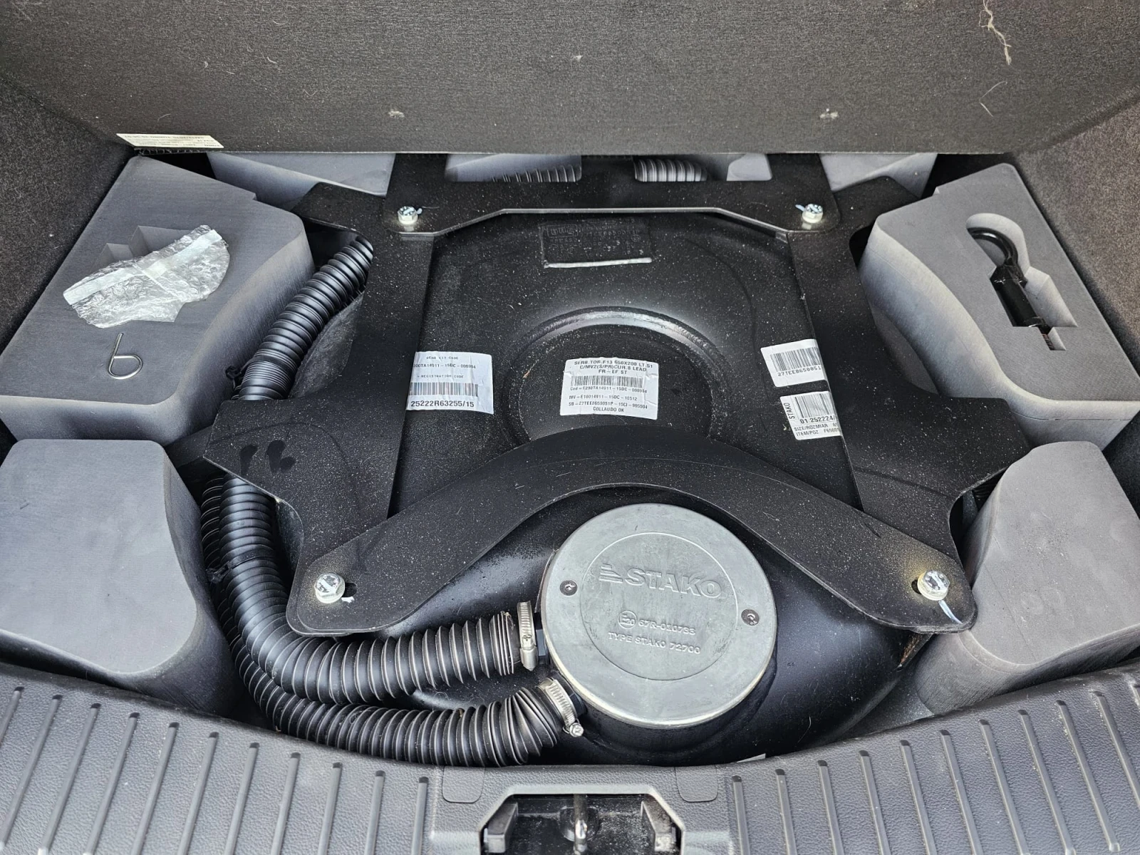 Ford C-max 1, 6i LPG BRC Titanium     | Mobile.bg   12