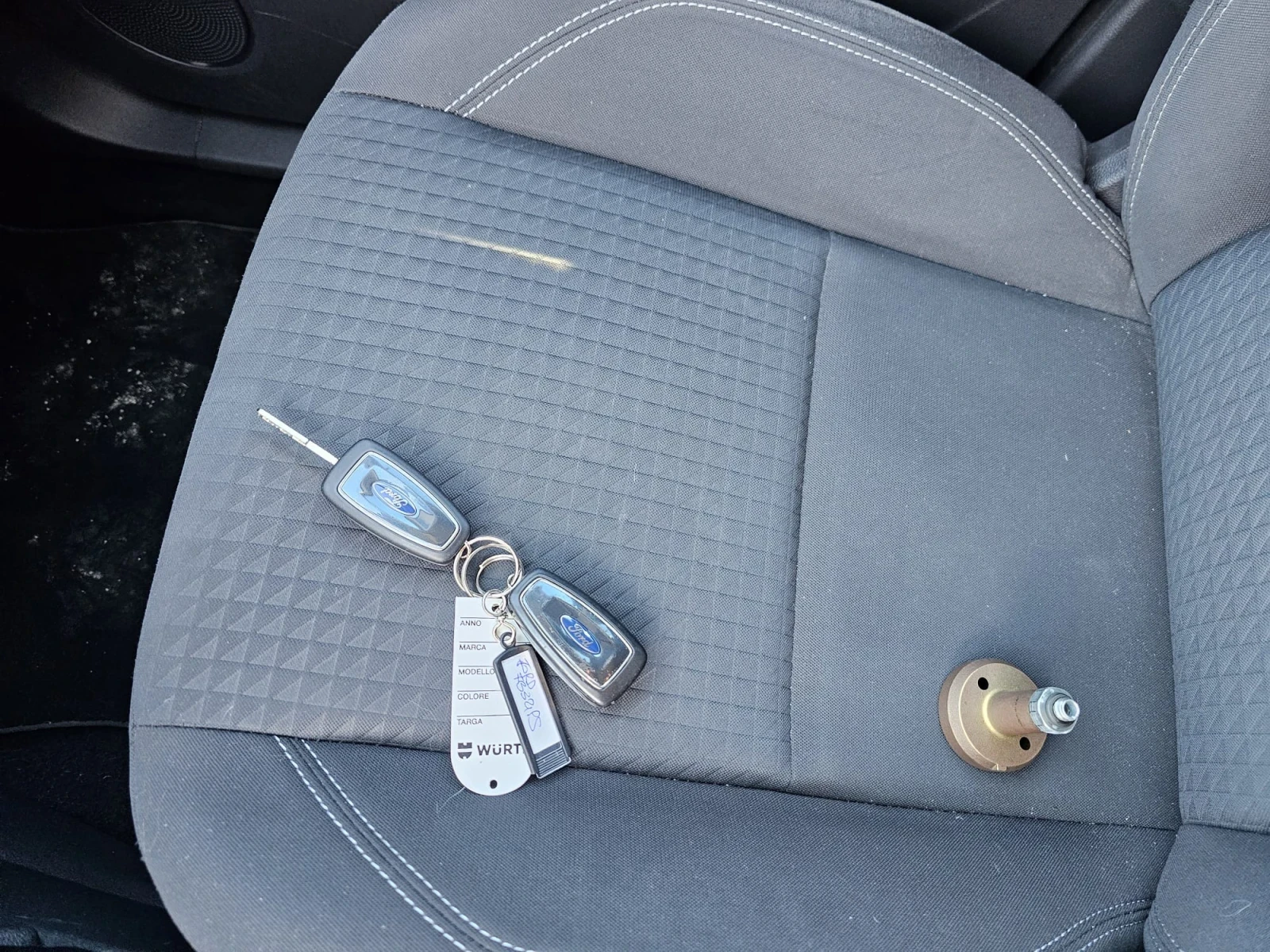 Ford C-max 1, 6i LPG BRC Titanium  Сервизна  книжка - изображение 10