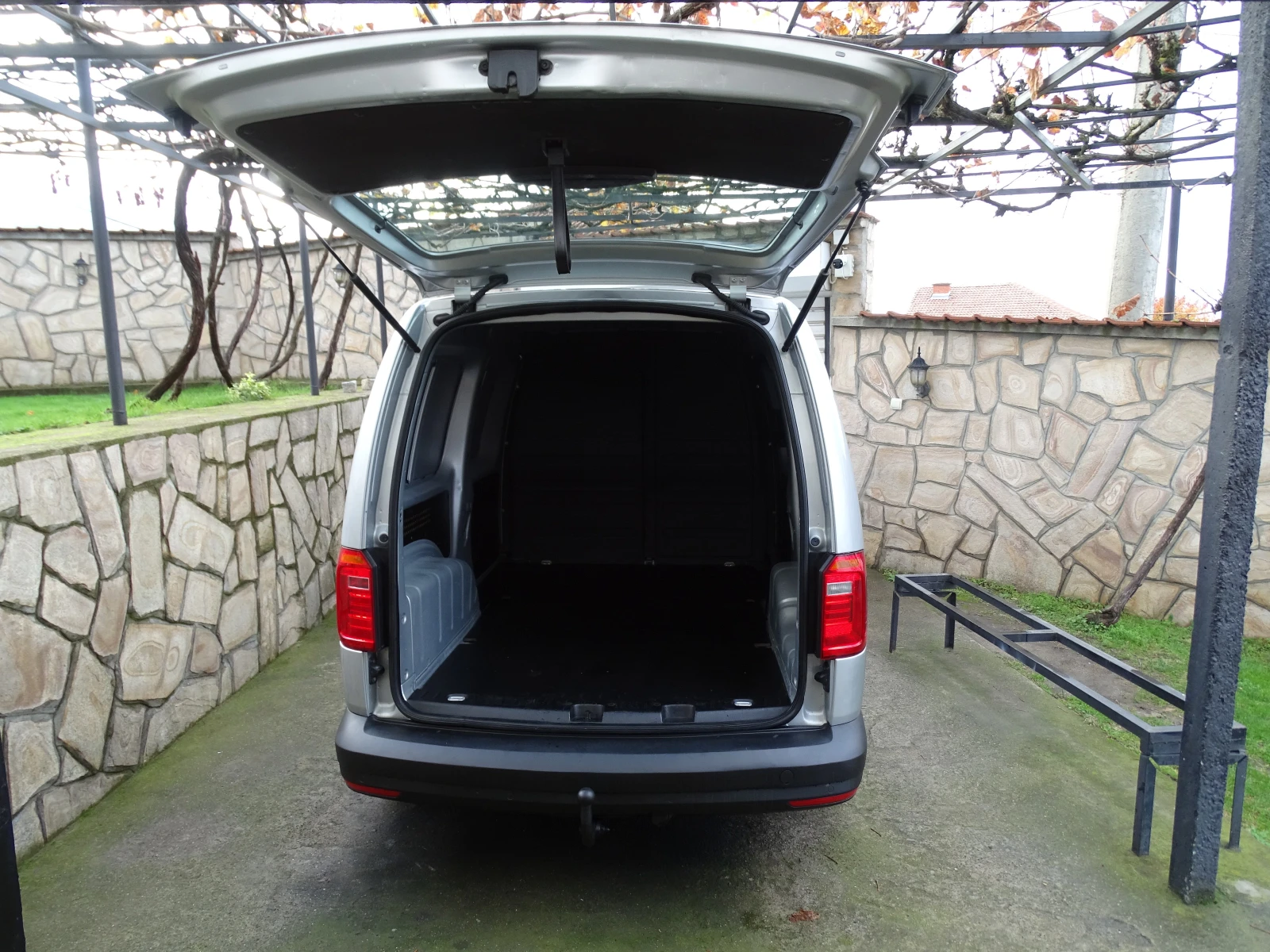 VW Caddy 150   2.0 KLIMA N1 MAXI  EURO 6  | Mobile.bg   15