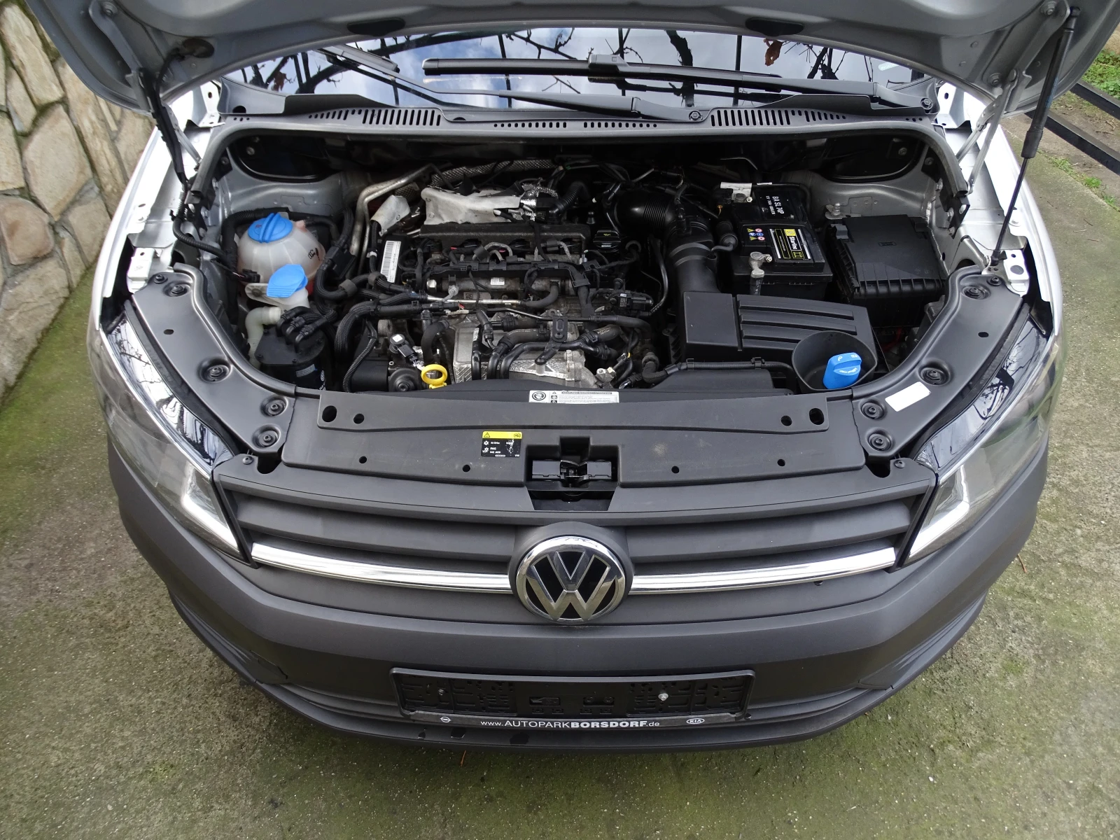 VW Caddy 150   2.0 KLIMA N1 MAXI  EURO 6  | Mobile.bg   8