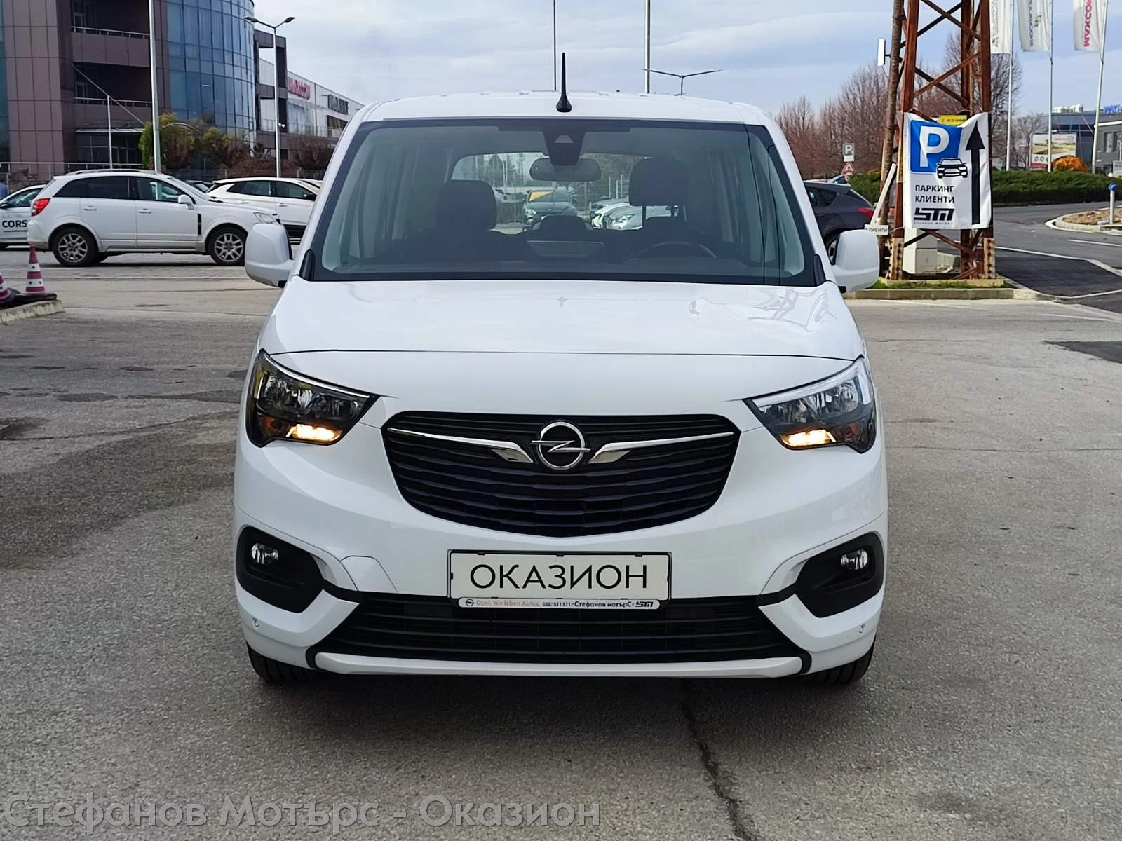 Opel Combo Life 4 1 Edition 1.5 Diesel (130hp) AT8 - изображение 2