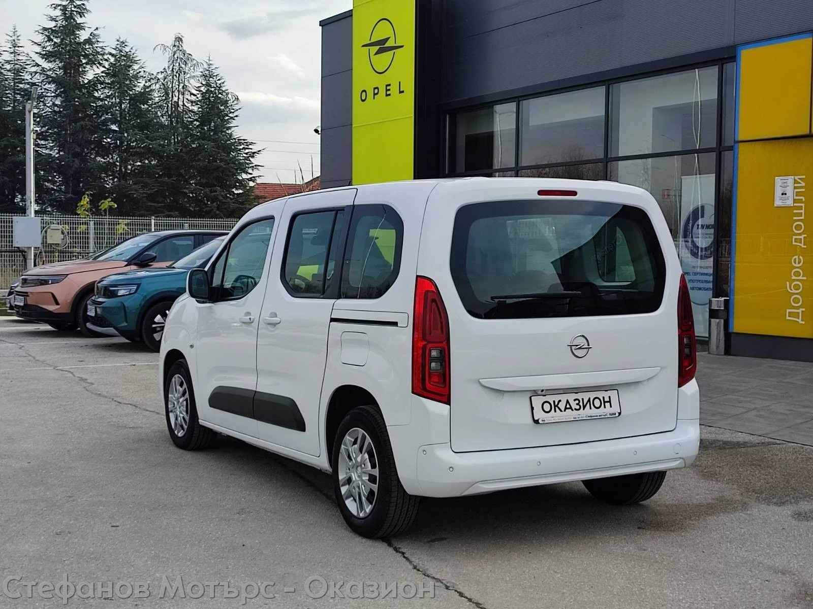 Opel Combo Life 4 1 Edition 1.5 Diesel (130hp) AT8 - изображение 6