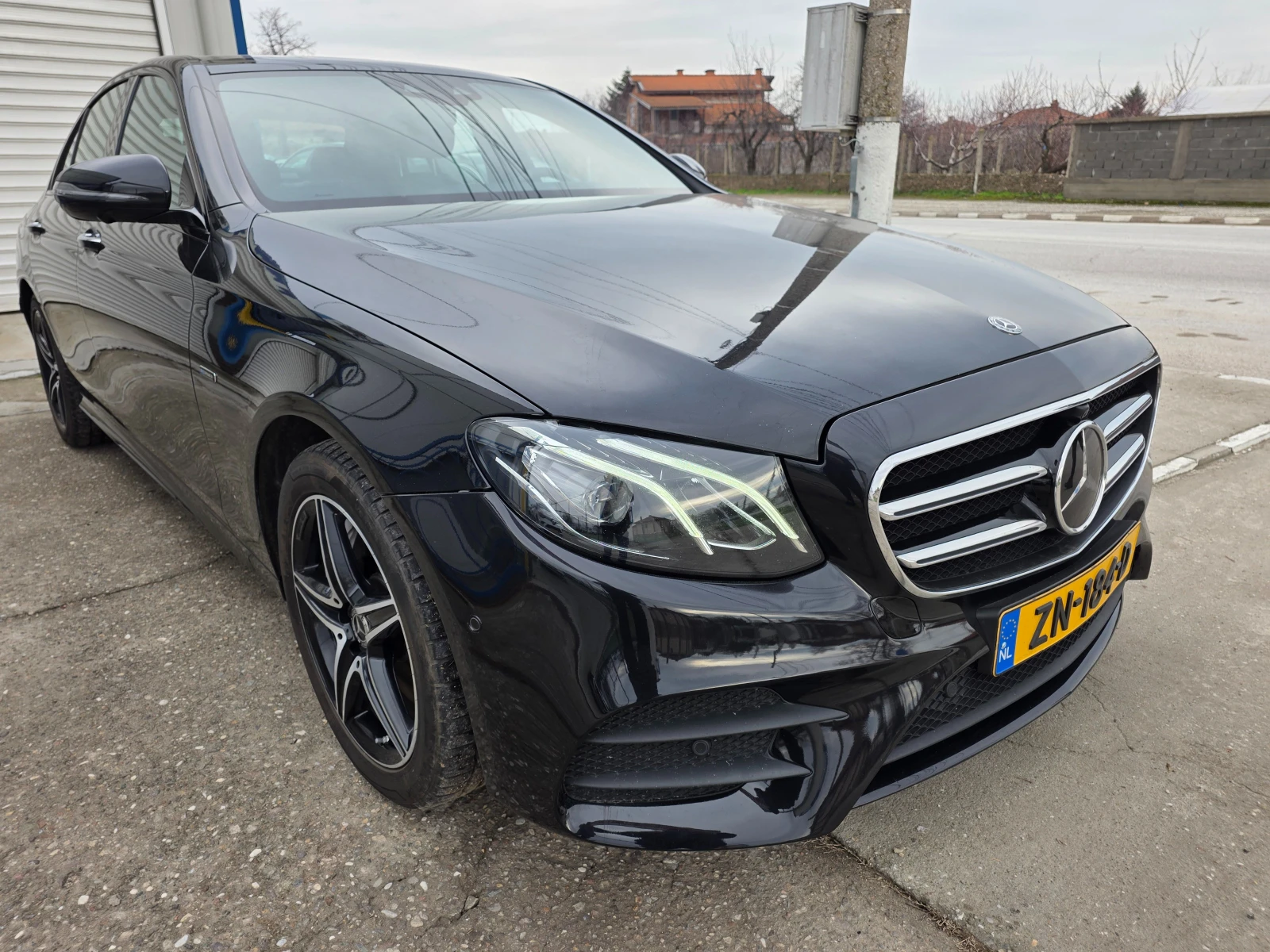 Mercedes-Benz E 300 E300DE AMG Plug in Hybrid | Mobile.bg � ����������� 1